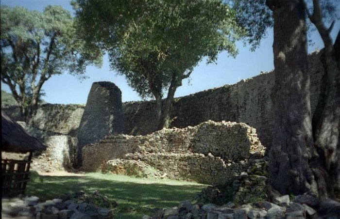 Picture 6 of 10 ancient cities have disappeared completely from the world map