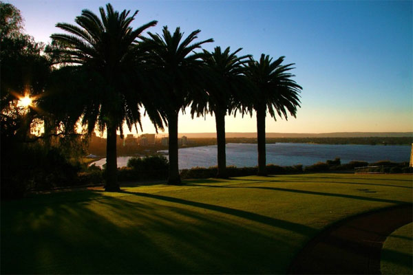 Picture 6 of 10 best parks according to people traveling the world