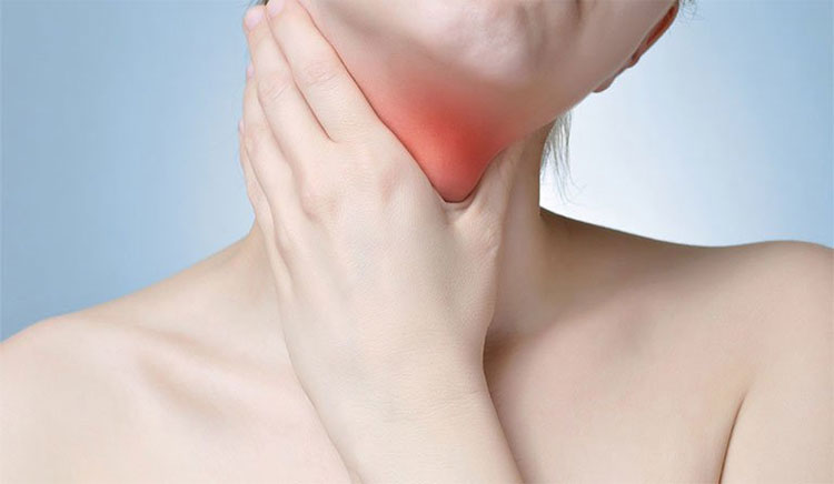 Picture 1 of 10 causes the throat to feel entangled