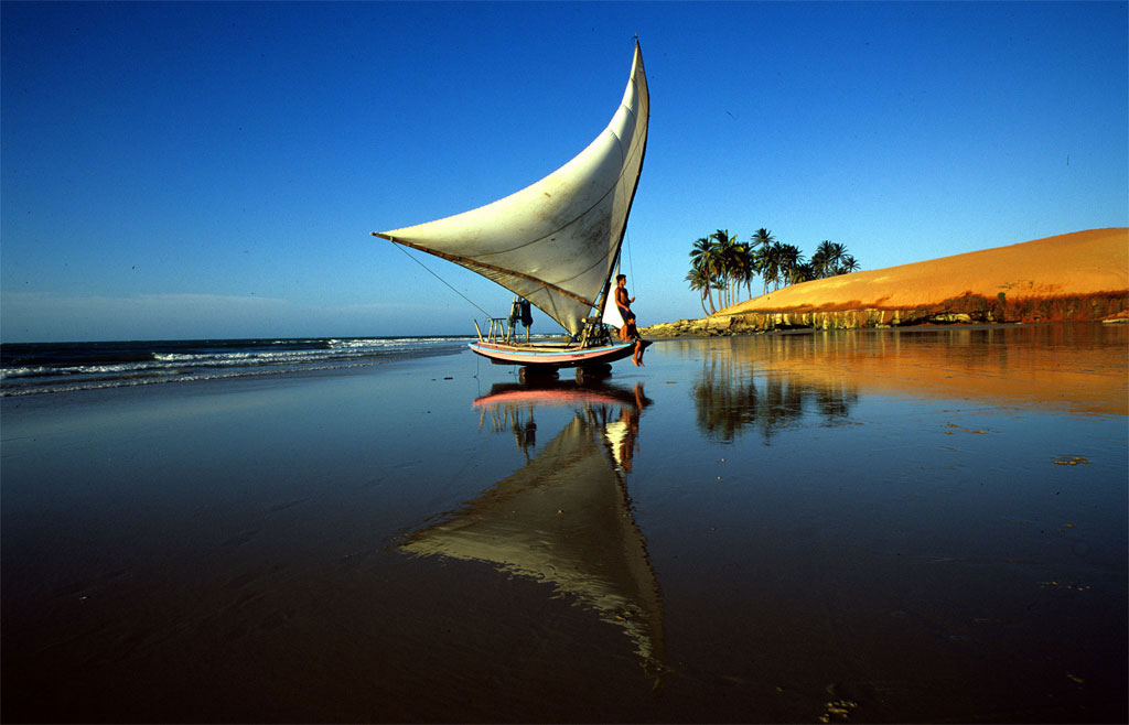 Picture 4 of 10 destinations cannot be missed when coming to Brazil