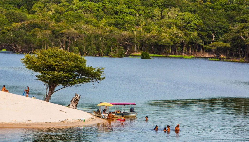 Picture 7 of 10 destinations cannot be missed when coming to Brazil