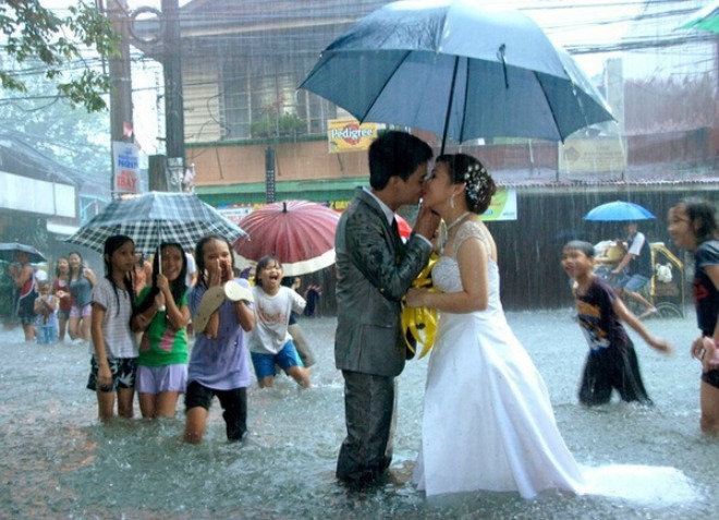 Picture 6 of 10 emotional moments that move your heart