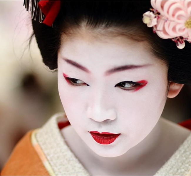 Picture 5 of 10 facts about geisha that you're not sure about