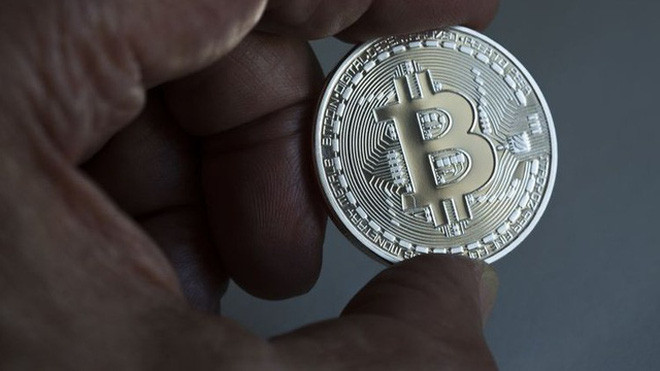 Picture 1 of 10 facts not everyone knows about Bitcoin - the digital currency is causing fever today
