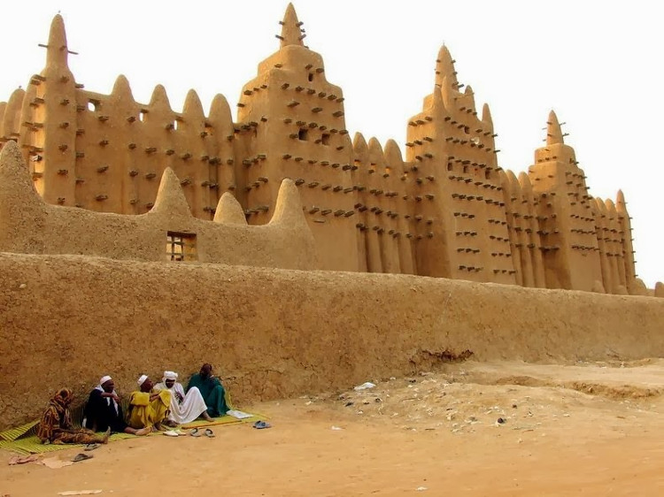 Picture 10 of 10 famous architectural masterpieces through the era