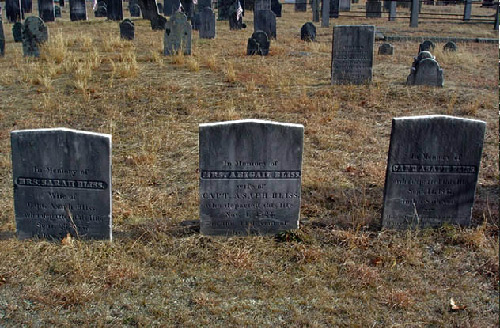 Picture 3 of 10 famous haunted cemeteries of America