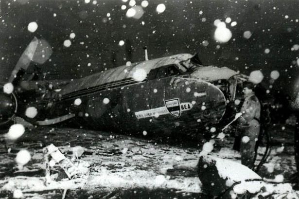 Picture 7 of 10 horrific plane accidents in sports