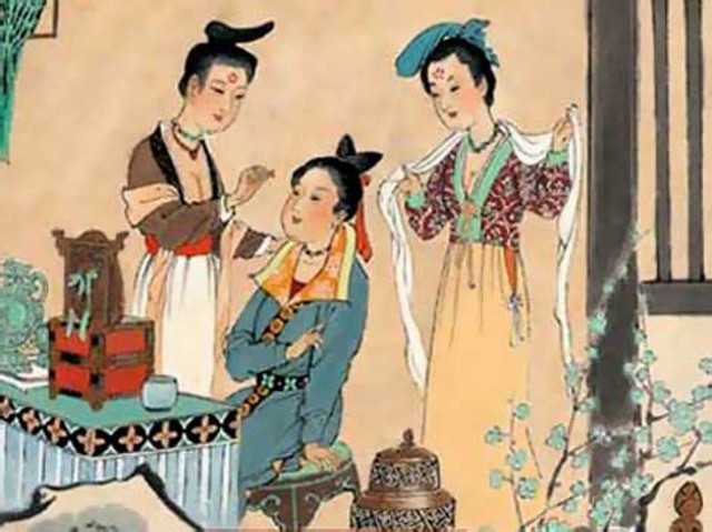 Picture 4 of 10 horror beauty trends that made women in ancient times crazy