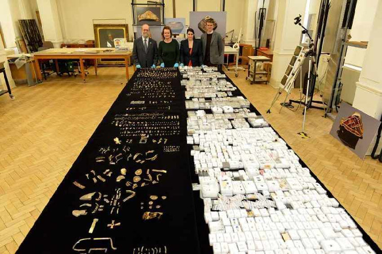 Picture 9 of 10 huge treasures were found thrilling, with treasures of nearly 250,000 billion