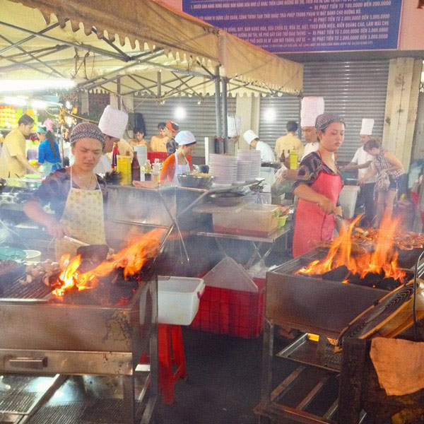 Picture 15 of 10 most famous night market in Vietnam