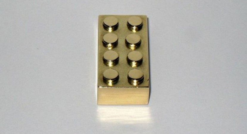 Picture 9 of 10 most luxurious but useless items in the world