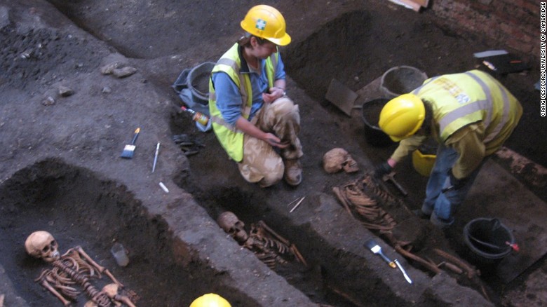 Picture 4 of 10 mysterious mass graves