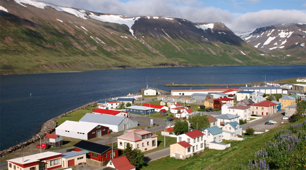 Picture 4 of 10 places where people live the longest in the world