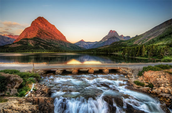 Picture 1 of 10 places you should go before it disappears