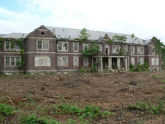 Picture 6 of 10 scary locations in the world