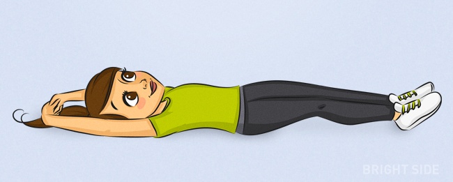 Picture 5 of 10 simple exercises for energetic mornings