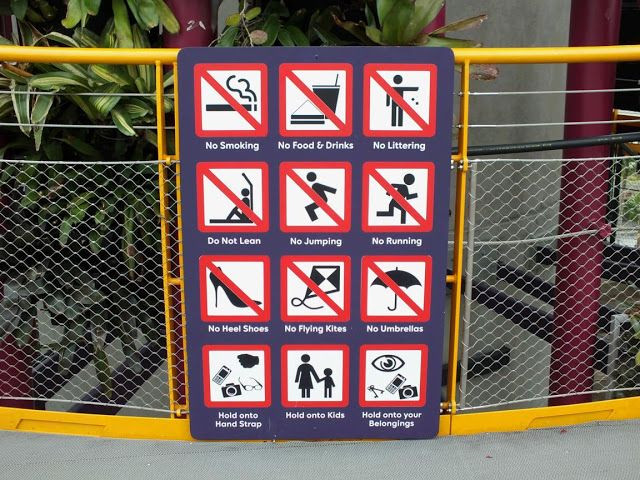 Picture 2 of 10 special things 'coffin' Singapore that tourists will look stupid when they come here