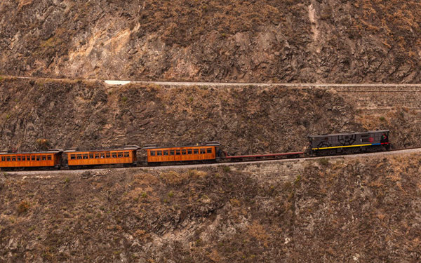 Picture 3 of 10 train trips to challenge visitors' courage