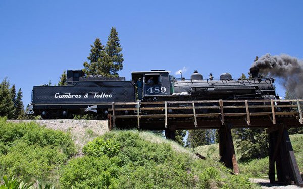 Picture 7 of 10 train trips to challenge visitors' courage