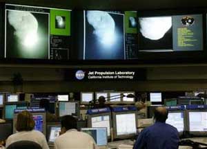 Picture 5 of 10 typical scientific and health events in 2005