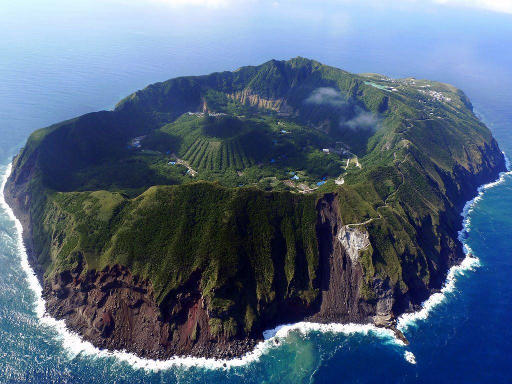Picture 1 of 100 beautiful and spectacular landmarks in the world