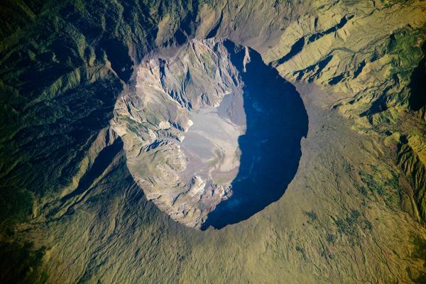 Picture 1 of 11 most terrifying eruptions in history
