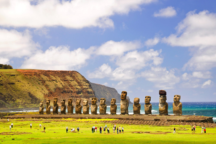 Picture 10 of 11 mysterious ancient buildings in the world that challenge the scientific world