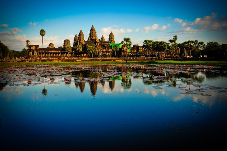 Picture 9 of 11 mysterious ancient buildings in the world that challenge the scientific world