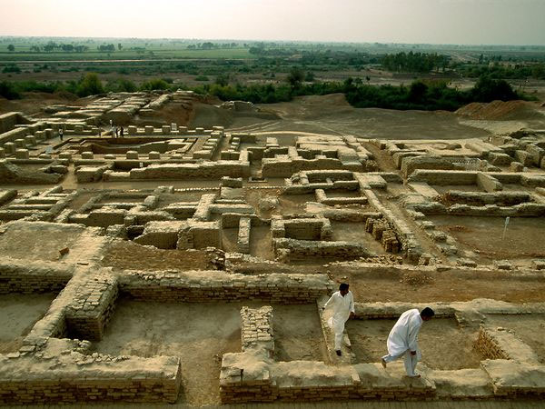 Picture 5 of 12 famous ancient cities have disappeared