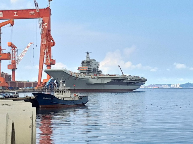 Picture 7 of 12 latest aircraft carriers in the world: How many cars does Asia occupy?