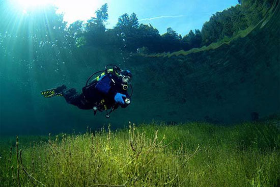 Picture 8 of 12 seas, the lake has the most water in the planet