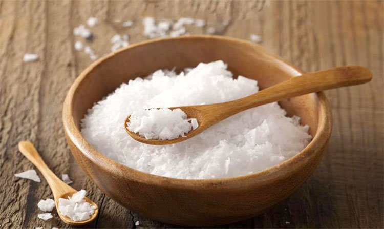 Picture 1 of 13 common health problems can be treated with salt