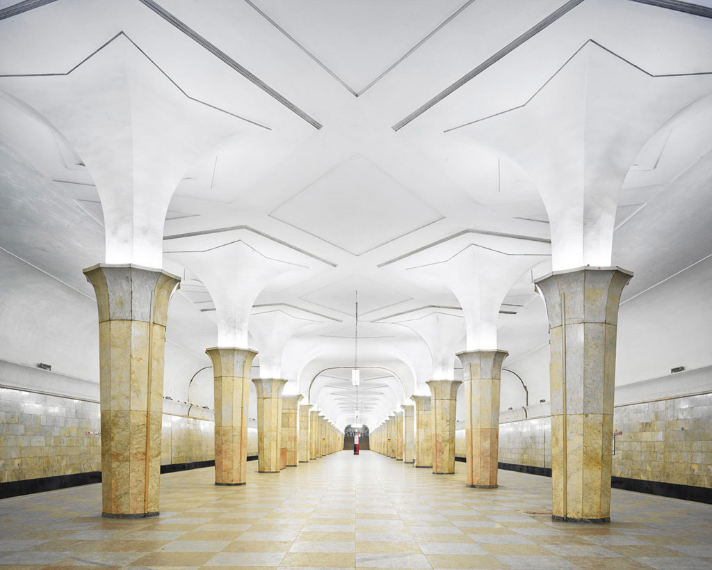 Picture 11 of 13 splendid train stations like the palace in Russia