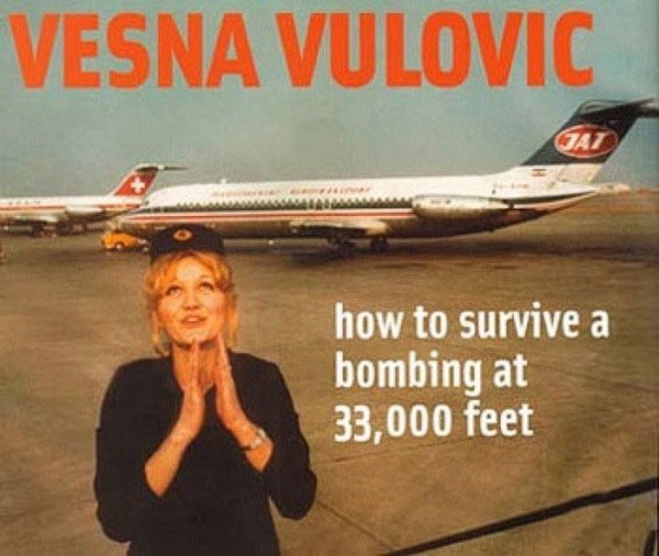 Picture 7 of 14 cases of rare death after a catastrophic plane crash