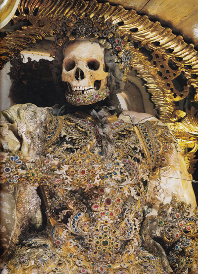 Picture 15 of 15 horrifying photos of the world's skeletons
