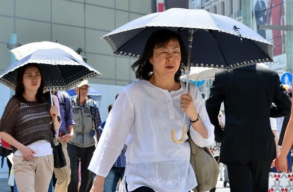 Picture 1 of 15 people died, more than 8,000 people were hospitalized because of the heat in Japan