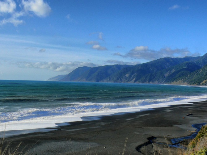 Picture 17 of 15 strange sandy beaches
