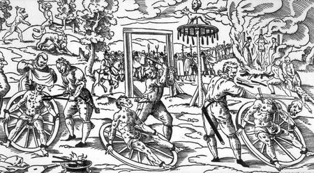 Picture 8 of 16 grisly torture methods of the Middle Ages