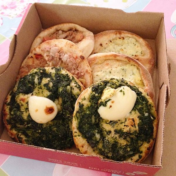 Picture 5 of 18 delicious pizza versions in the world