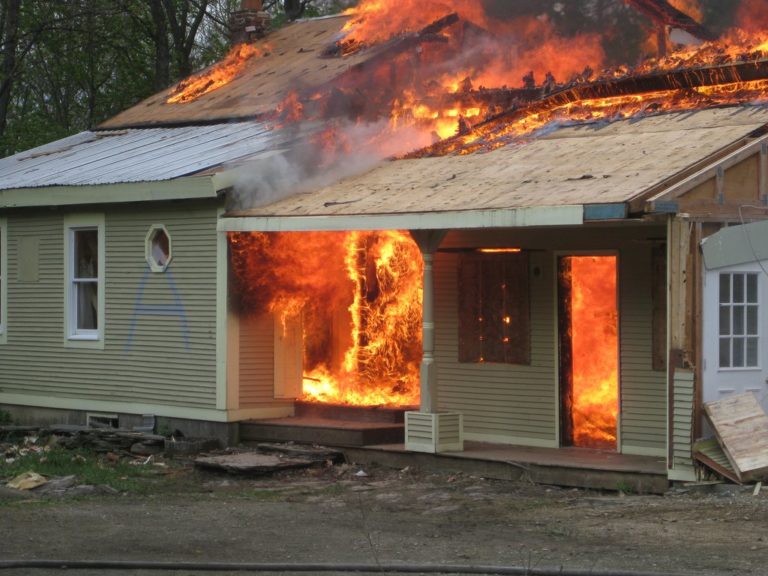 Picture 12 of 18 experiences to survive in dangerous situations, the number 7 is unexpected