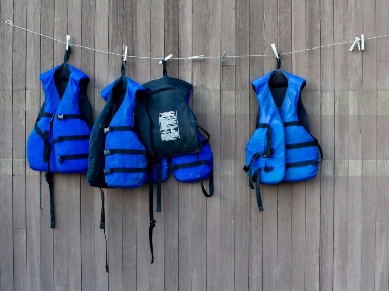 Picture 5 of 18 experiences to survive in dangerous situations, the number 7 is unexpected