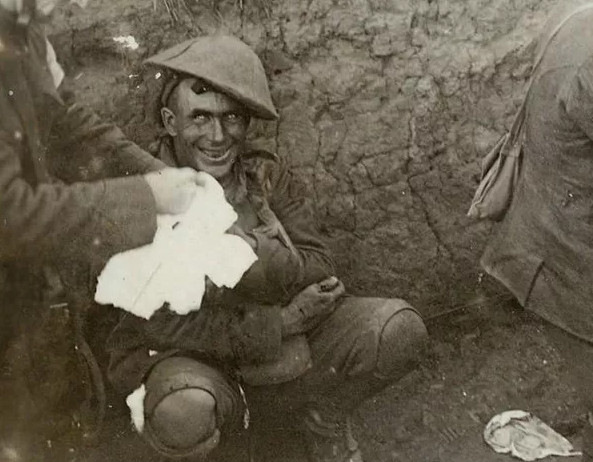 Picture 10 of 19 most obsessive eyes in the history of world photography