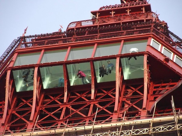 Picture 14 of 19 tourist destinations are not for the faint of heart