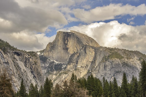 Picture 35 of 19 tourist destinations are not for the faint of heart