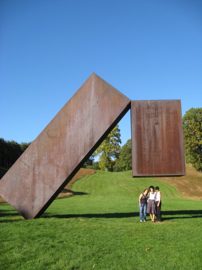 Picture 8 of 20 artworks 'say no' to gravity