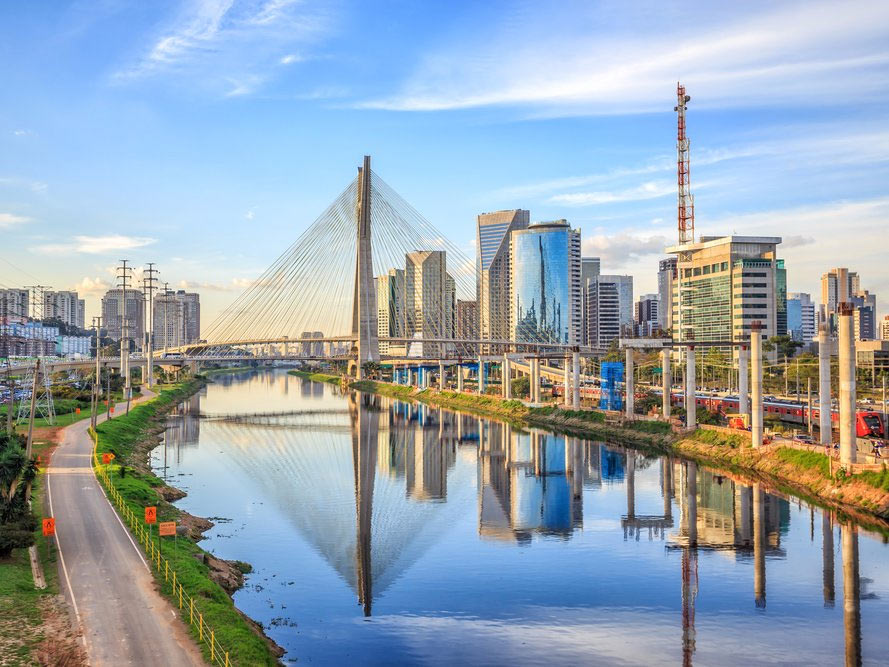 Picture 17 of 20 'billionaire cities' in the world