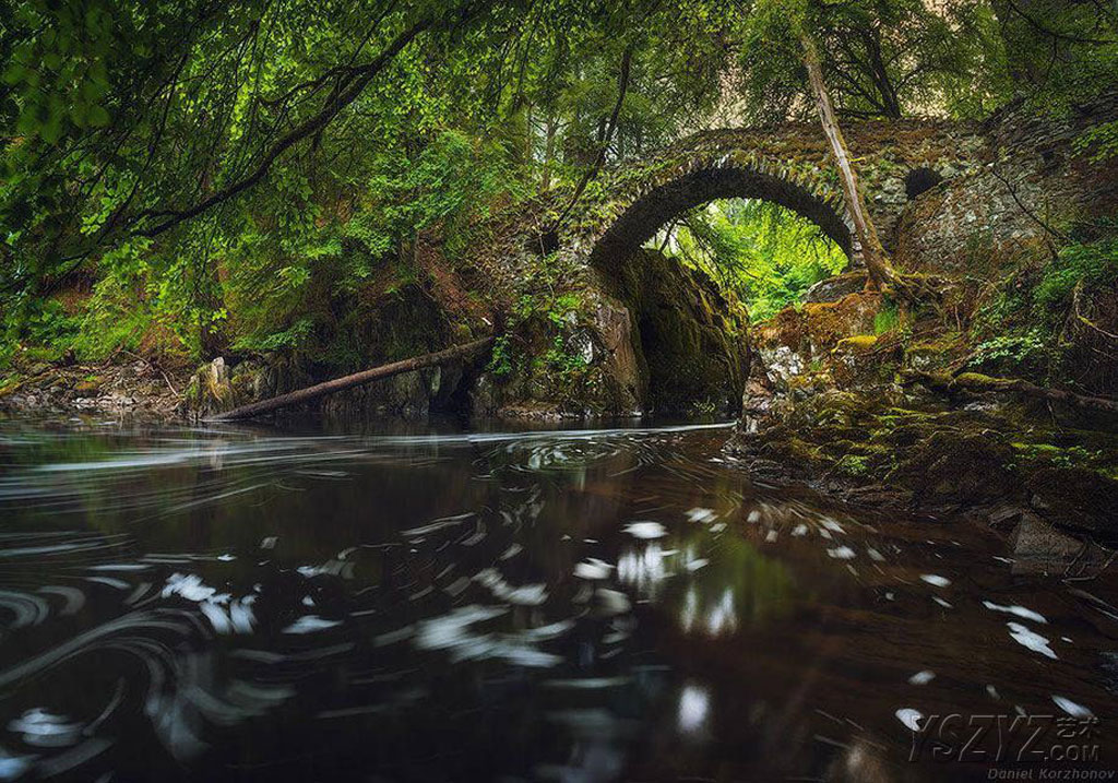 Picture 16 of 20 colored bridges take you into another world
