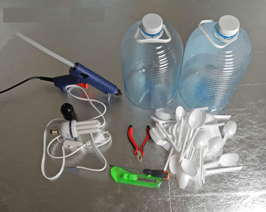 Picture 6 of 20 ideas to make chandeliers extremely useful from discarded items