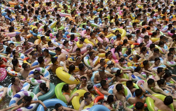 Picture 15 of 20 photos of Chinese crowds
