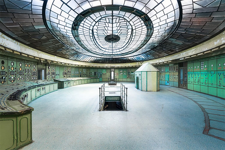 Picture 11 of 20 photos won the 2018 architectural photography award: from skyscrapers to ruins